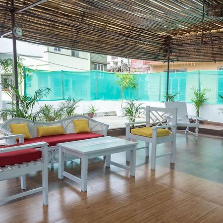 The Urban Grandeur 1 Bed & Breakfast Guwahati Exterior foto